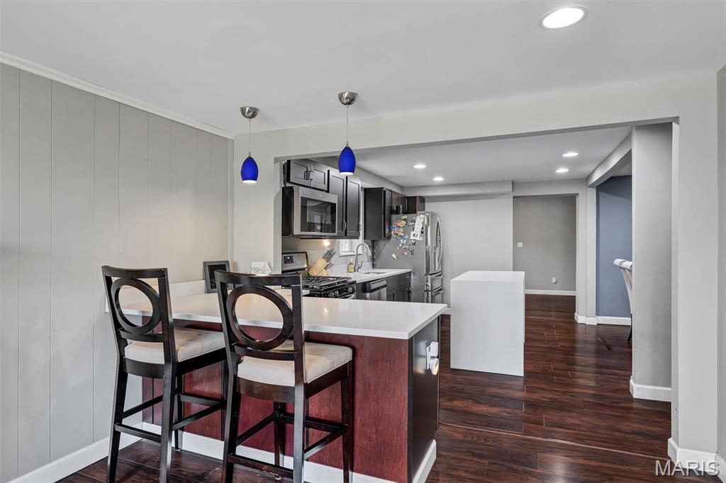 Homes for sale in St. Louis, MO | 831 Diversey Dr, St. Louis, MO 63126 | MLS# MIS25023483