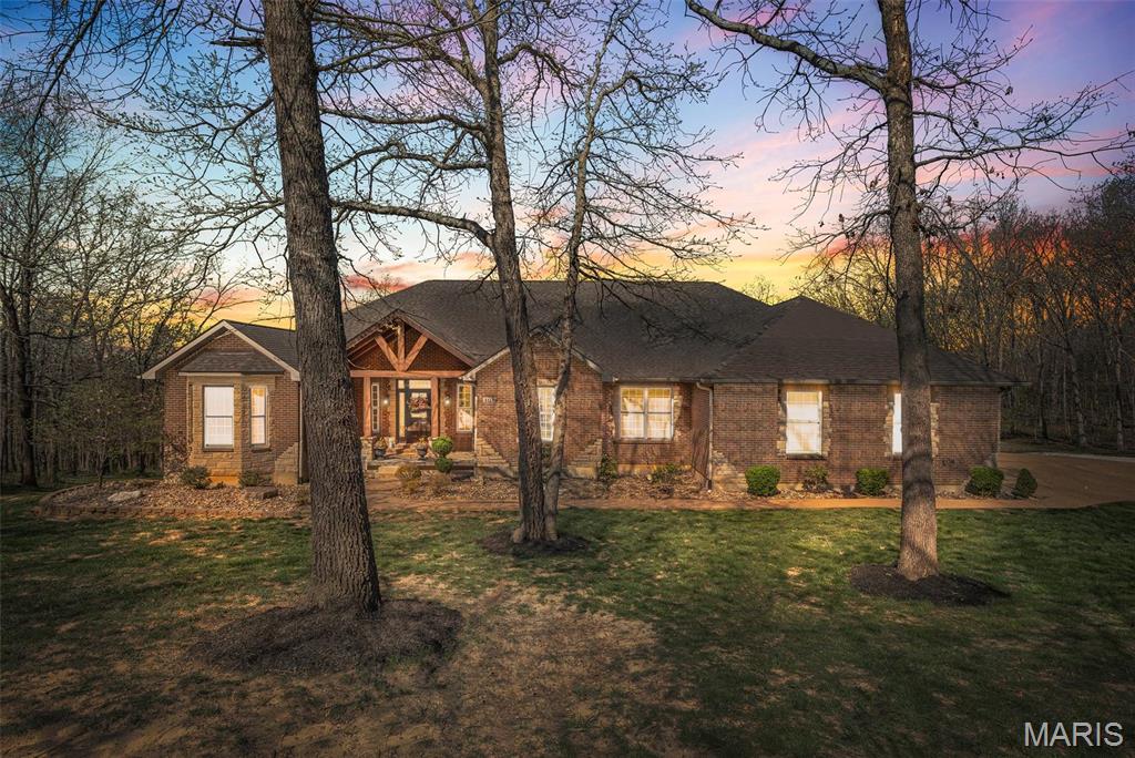 Homes for sale in Festus, MO | 101 Brighton Pl, Festus, MO 63028 | MLS# MIS25023755