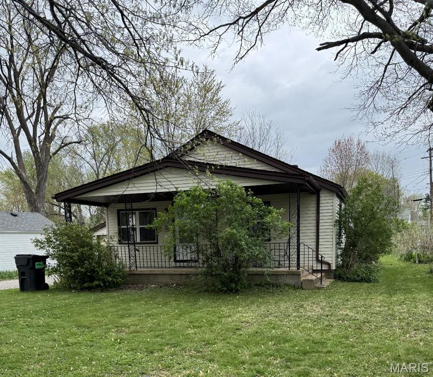 Homes for sale in Fairview Heights, IL | 61 Pine Trl, Fairview Heights, IL 62208 | MLS# MIS25024383