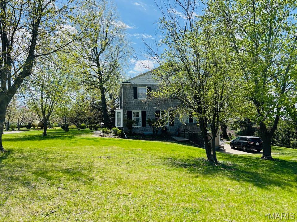 Homes for sale in Hannibal, MO | 603 Country Club Dr, Hannibal, MO 63401 | MLS# MIS25025482