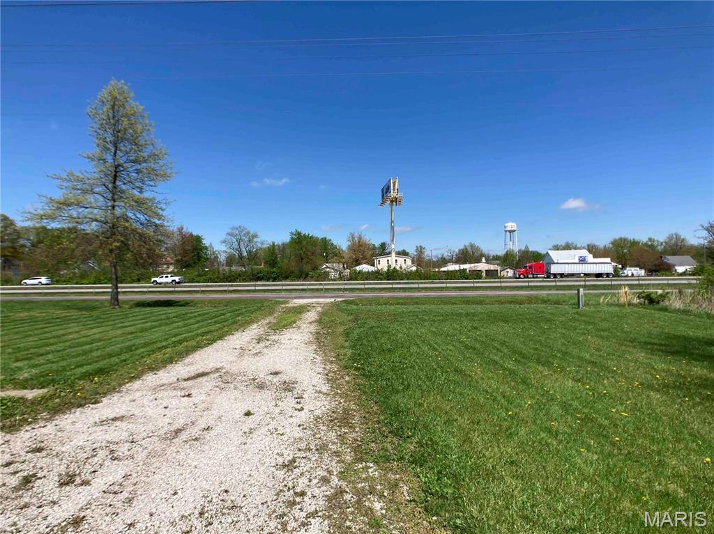 Homes for sale in High Hill, MO | 898 Tree Farm Road, High Hill, MO 63350 | MLS# MIS25026896