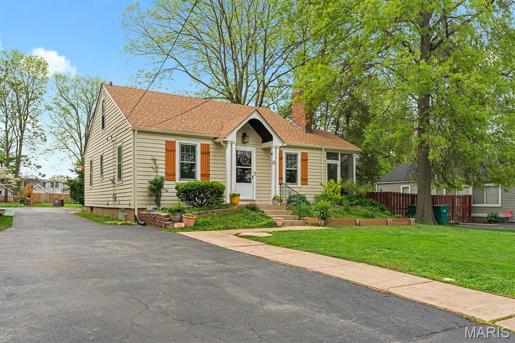 Homes for sale in Saint Louis, MO | 111 Central Ave, Saint Louis, MO 63119 | MLS# MIS25027422