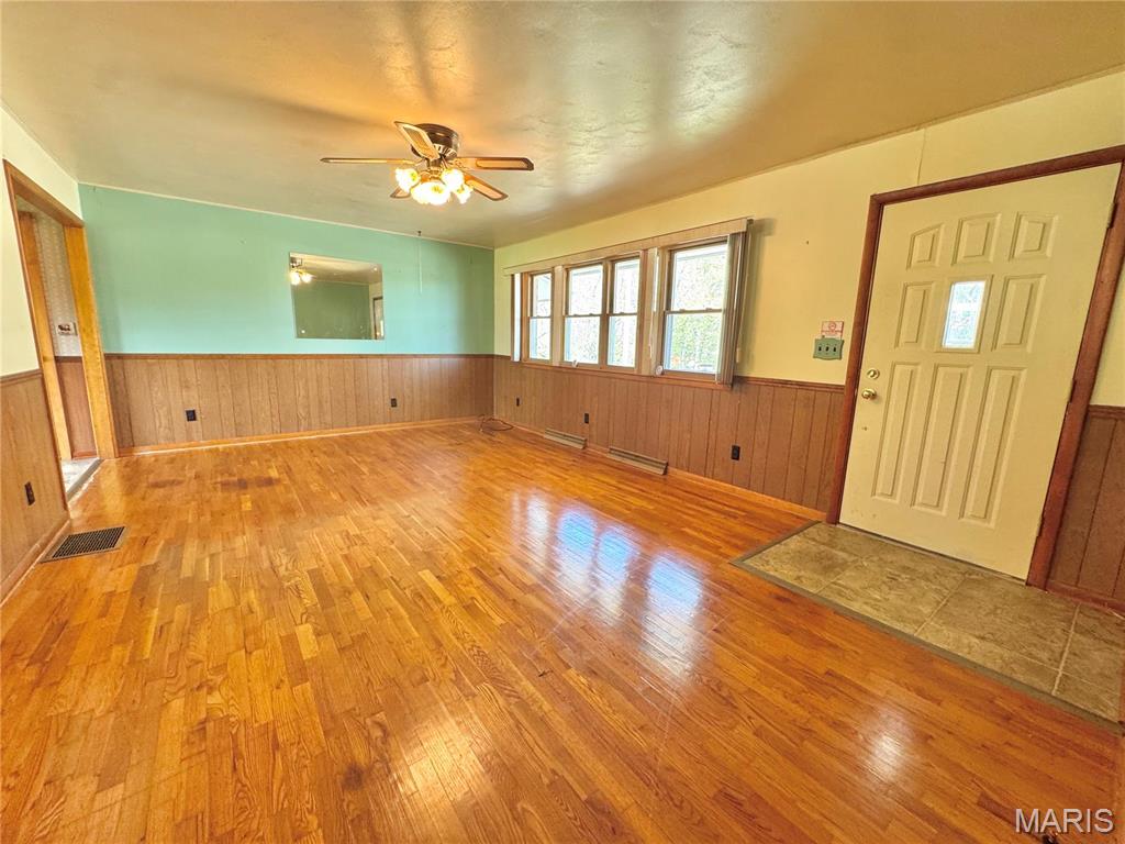 Homes for sale in Hannibal, MO | 1525 Frank St, Hannibal, MO 63401 | MLS# MIS25027783