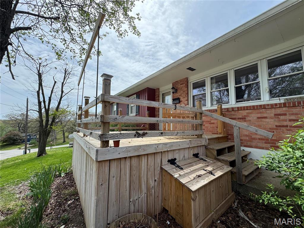 Homes for sale in Hannibal, MO | 1525 Frank St, Hannibal, MO 63401 | MLS# MIS25027783