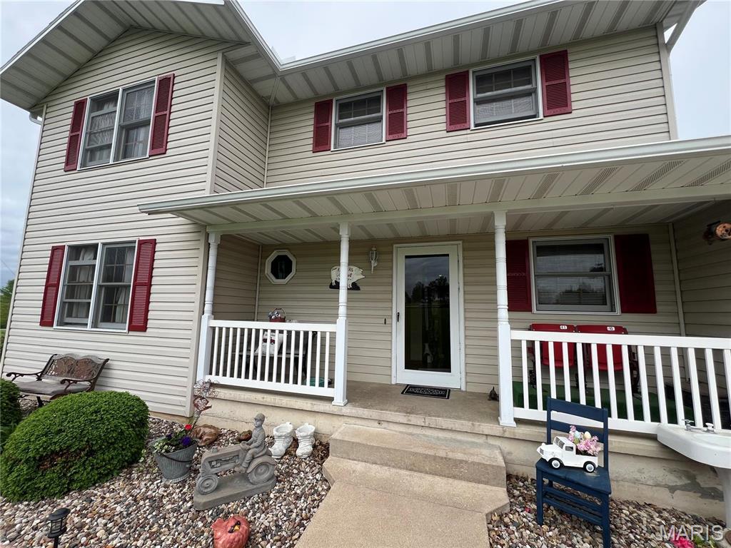 Homes for sale in Hannibal, MO | 7070 Goldenrod Rd, Hannibal, MO 63401 | MLS# MIS25028059