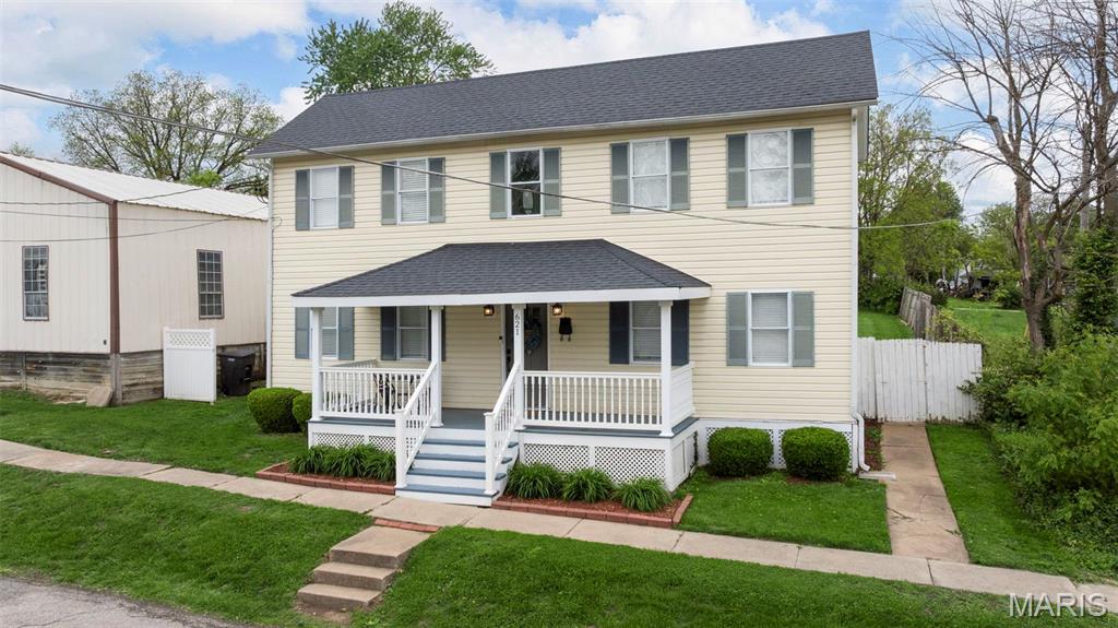 Homes for sale in Troy, MO | 621 E College St, Troy, MO 63379 | MLS# MIS25028138