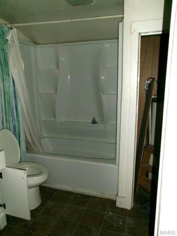 Homes for sale in Elsberry, MO | 202 N Third St, Elsberry, MO 63343 | MLS# MIS25028621