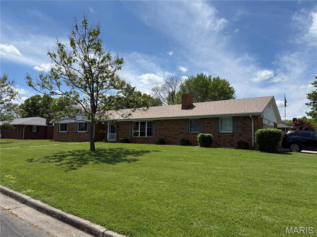 Homes for sale in Montgomery, MO | 101 Sharon Dr, Montgomery, MO 63361 | MLS# MIS25029664