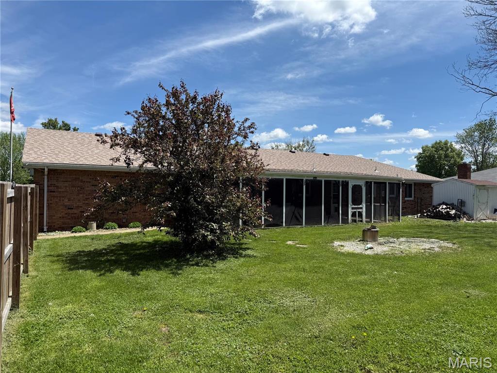 Homes for sale in Montgomery, MO | 101 Sharon Dr, Montgomery, MO 63361 | MLS# MIS25029664