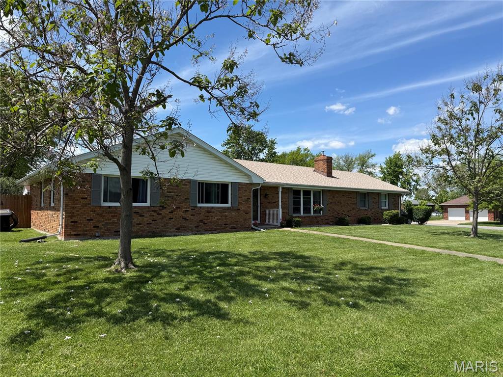 Homes for sale in Montgomery, MO | 101 Sharon Dr, Montgomery, MO 63361 | MLS# MIS25029664