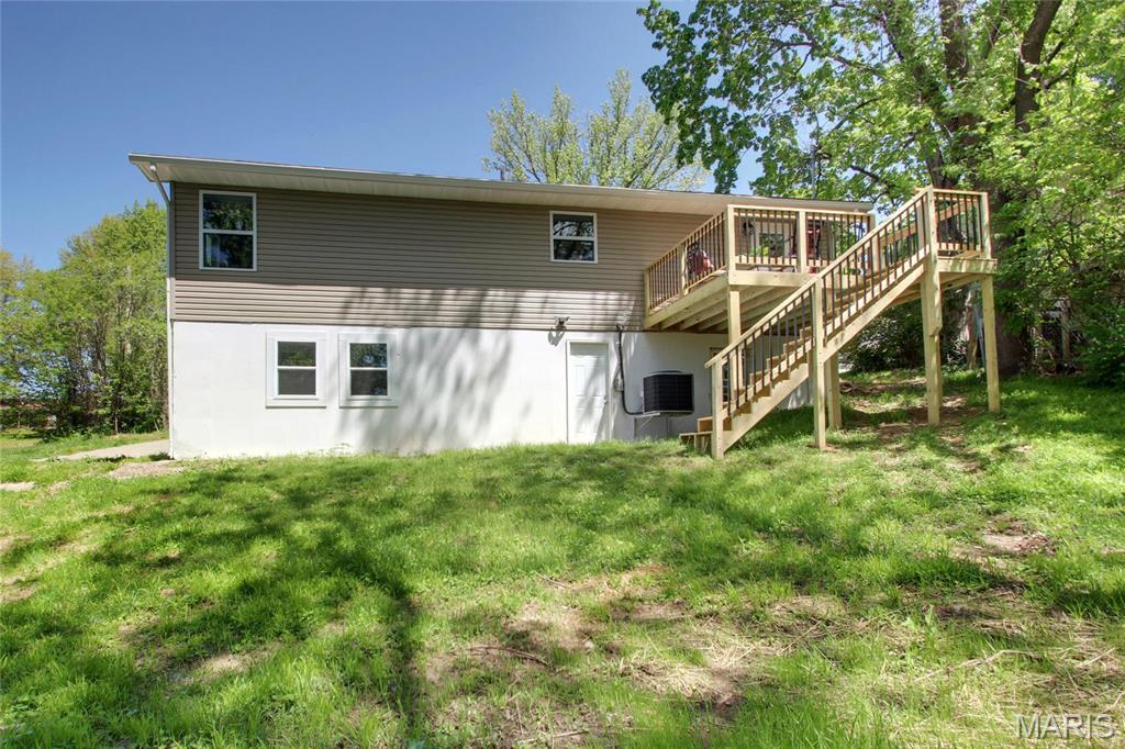 Homes for sale in Hannibal, MO | 3613 Iowa Ave, Hannibal, MO 63401 | MLS# MIS25029754