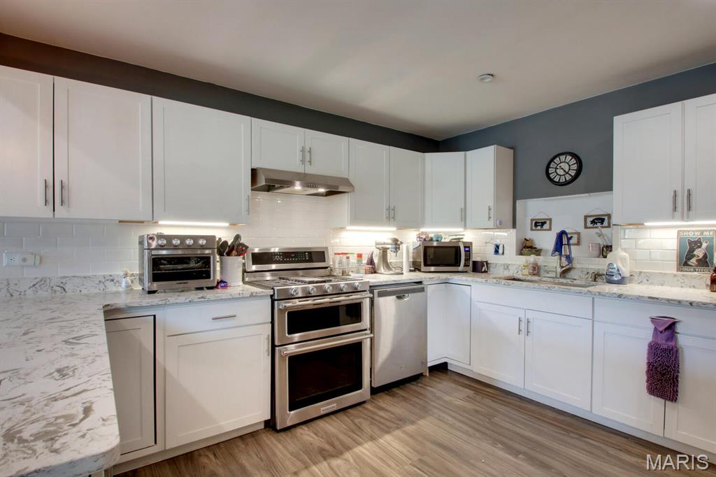 Homes for sale in Hannibal, MO | 2208 Pleasant St, Hannibal, MO 63401 | MLS# MIS25031169