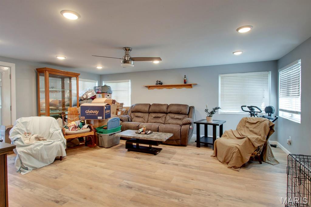 Homes for sale in Hannibal, MO | 2208 Pleasant St, Hannibal, MO 63401 | MLS# MIS25031169