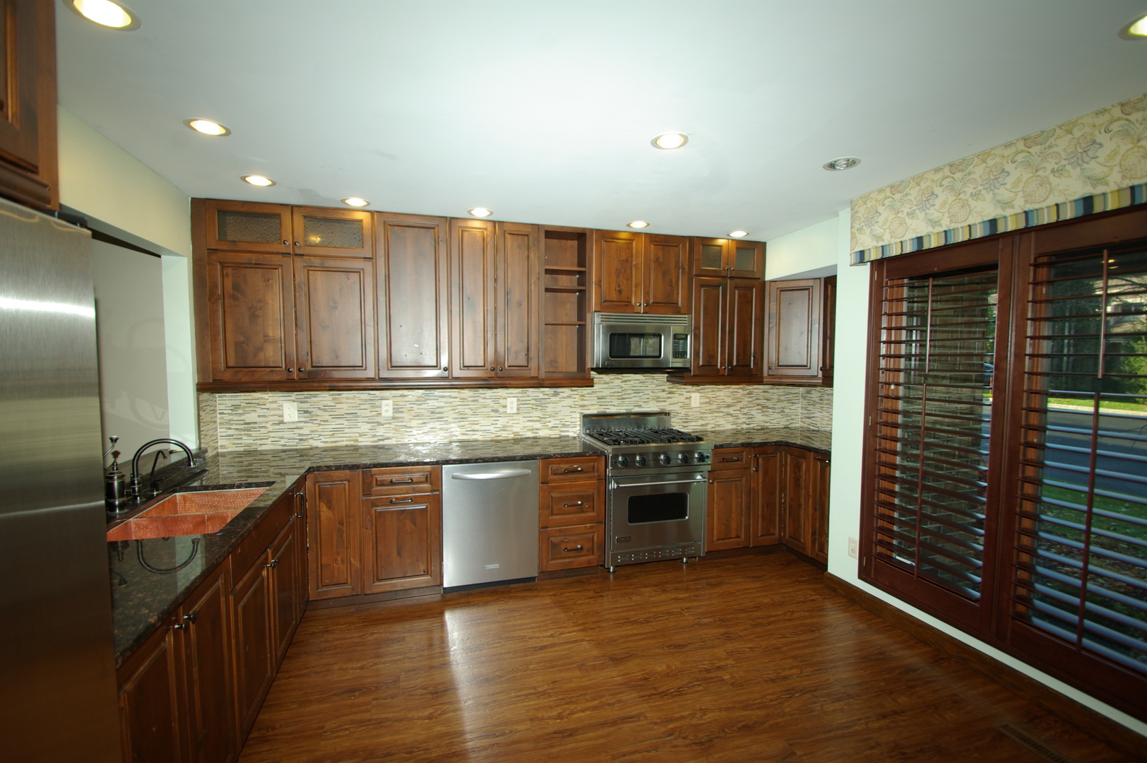 Homes for sale in Rockford, IL | 2202 Churchview Dr #N, Rockford, IL 61107 | MLS# 09803555