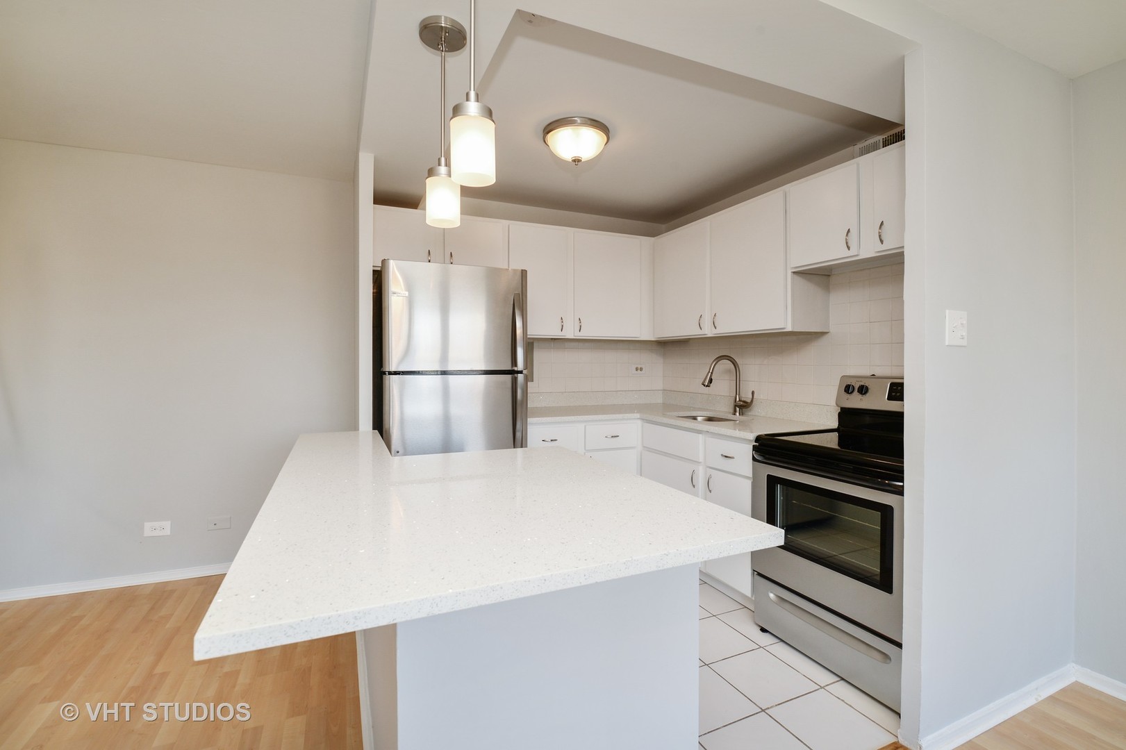 3rd image of 700 W Bittersweet Pl #509, Chicago, IL 60613 | MLS# 09917127