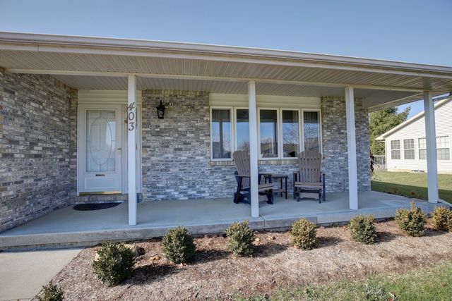 Homes for sale in Saint Joseph, IL | 403 N Cedar Dr, Saint Joseph, IL 61873 | MLS# 10139286