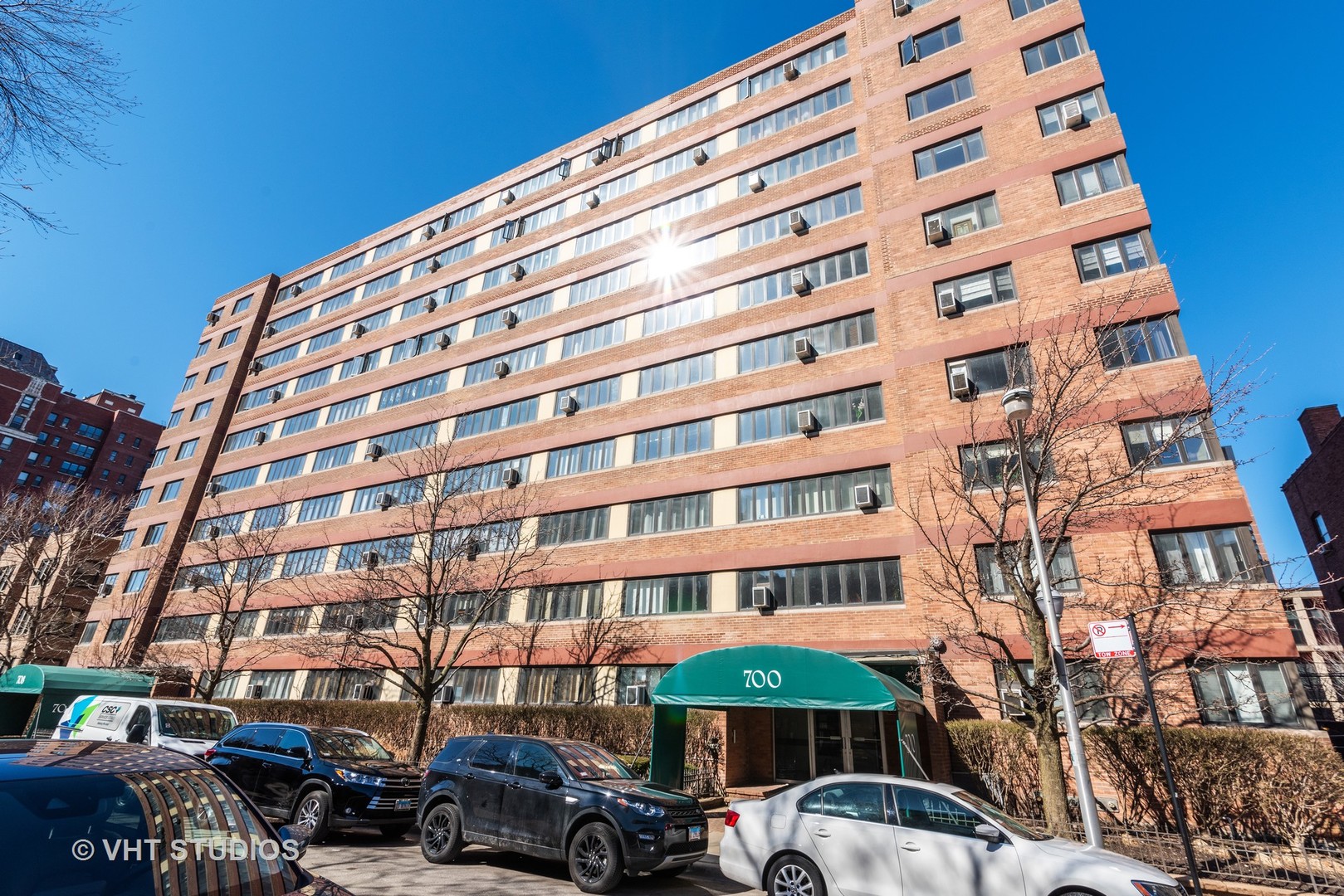 1st image of 700 W Bittersweet Pl #505, Chicago, IL 60613 | MLS# 10306359