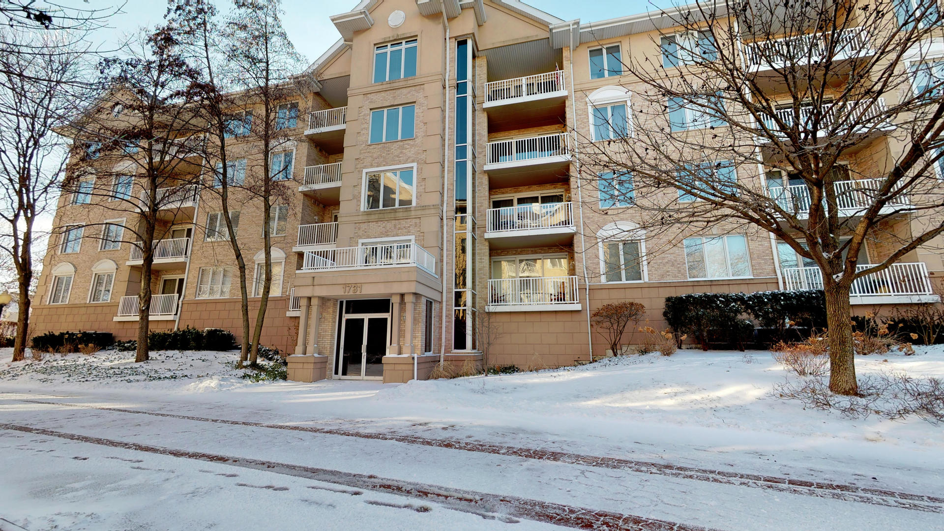 Homes for sale in Park Ridge, IL | 1731 Pavilion Way #504, Park Ridge, IL 60068 | MLS# 10344307