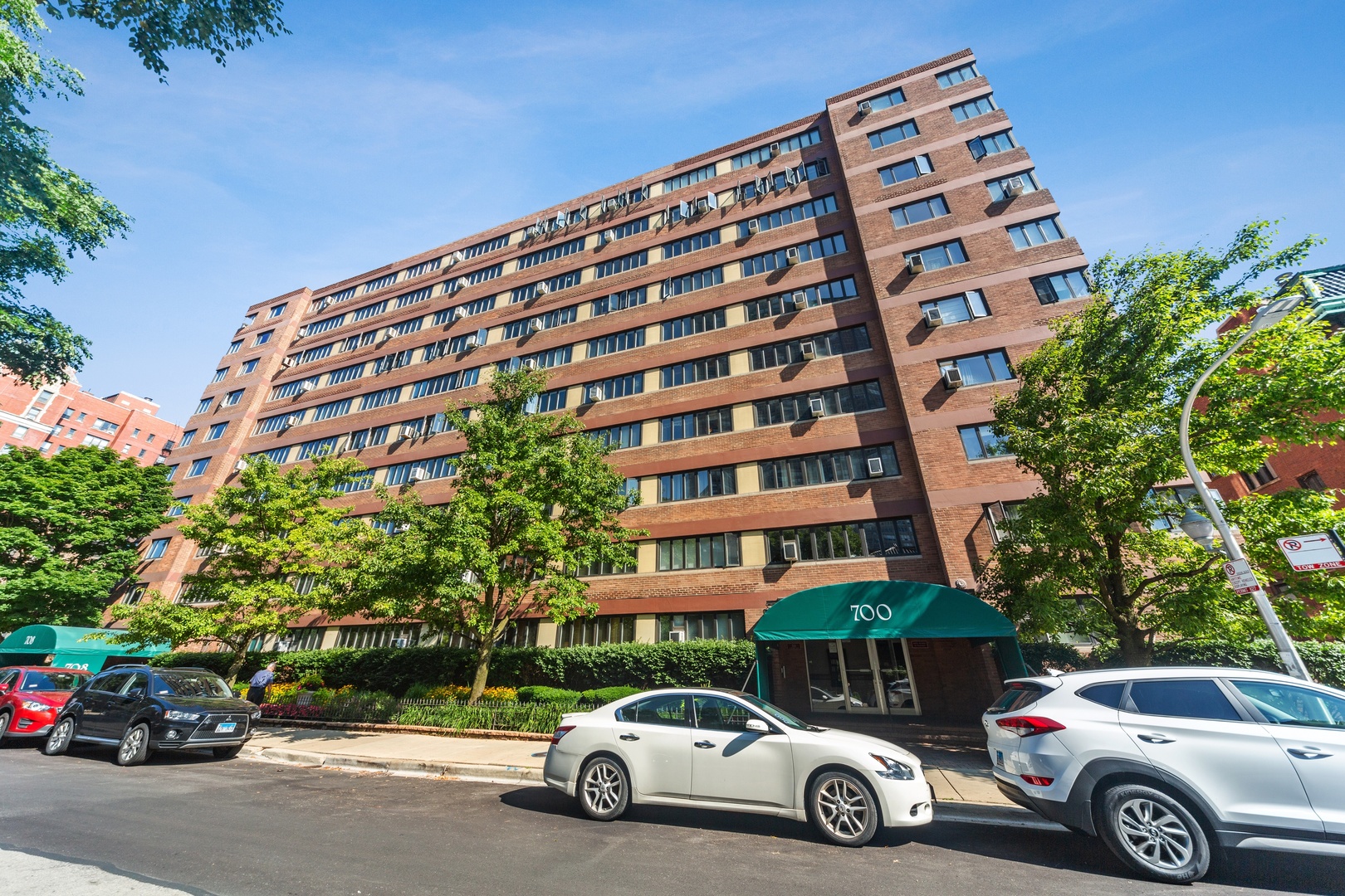 1st image of 700 W Bittersweet Pl #610, Chicago, IL 60613 | MLS# 10512453