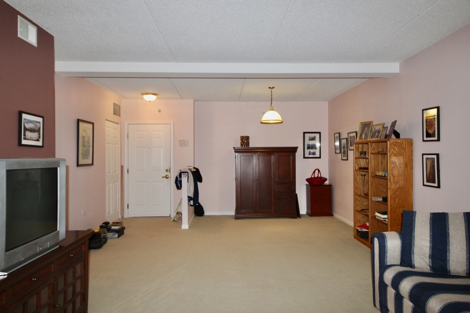 Homes for sale in Wheeling, IL | 190 N Milwaukee Ave #3-604, Wheeling, IL 60090 | MLS# 10626534