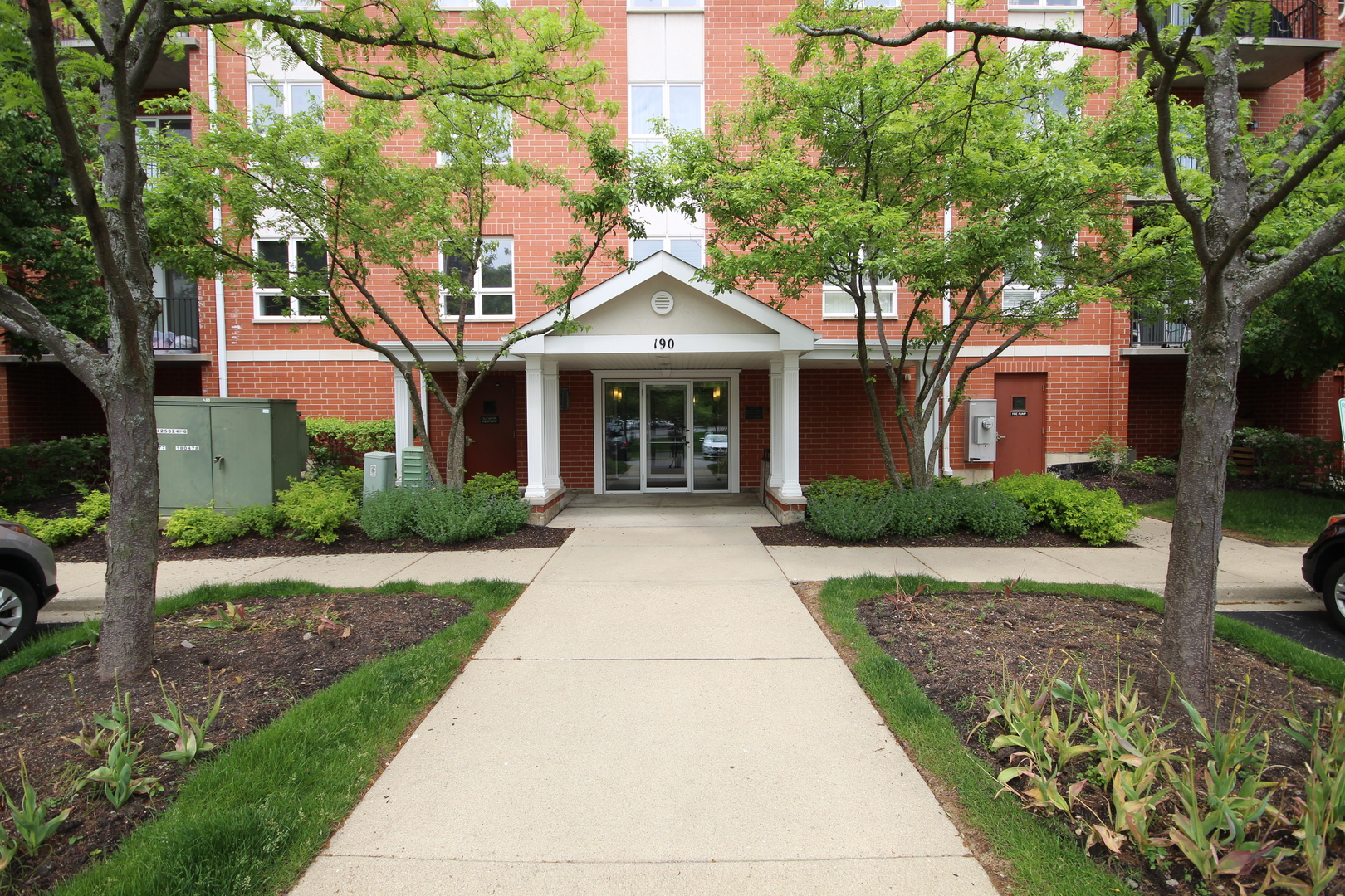 Homes for sale in Wheeling, IL | 190 N Milwaukee Ave #3-604, Wheeling, IL 60090 | MLS# 10626534