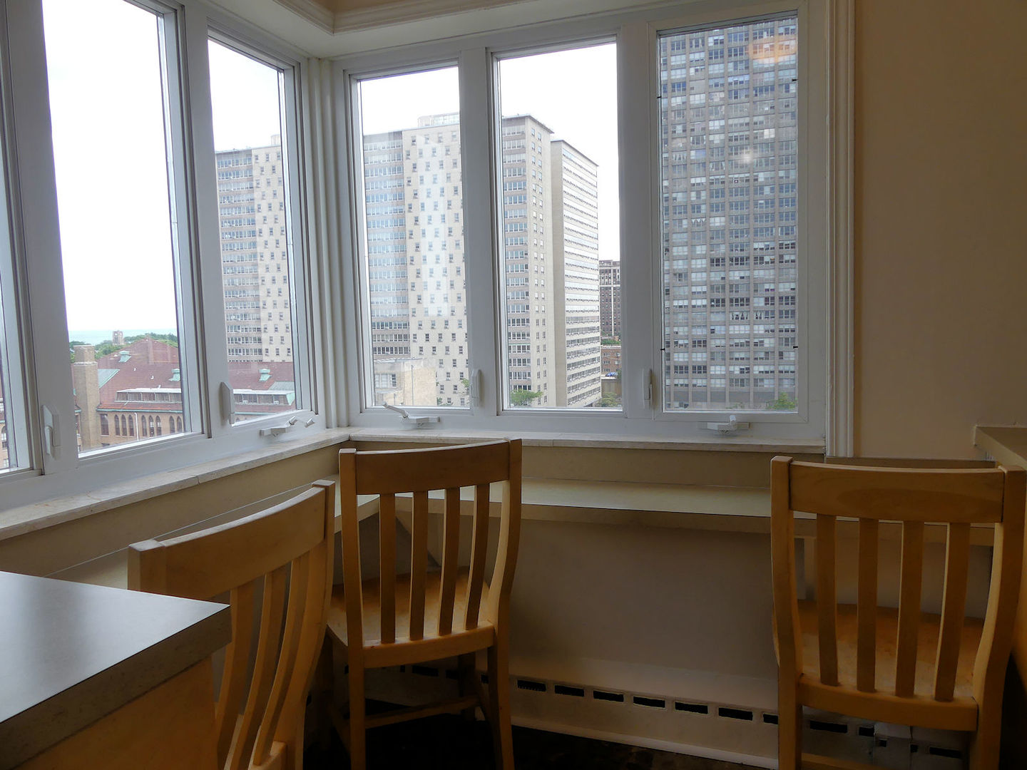 5th image of 700 W Bittersweet Pl #1006, Chicago, IL 60613 | MLS# 10784733