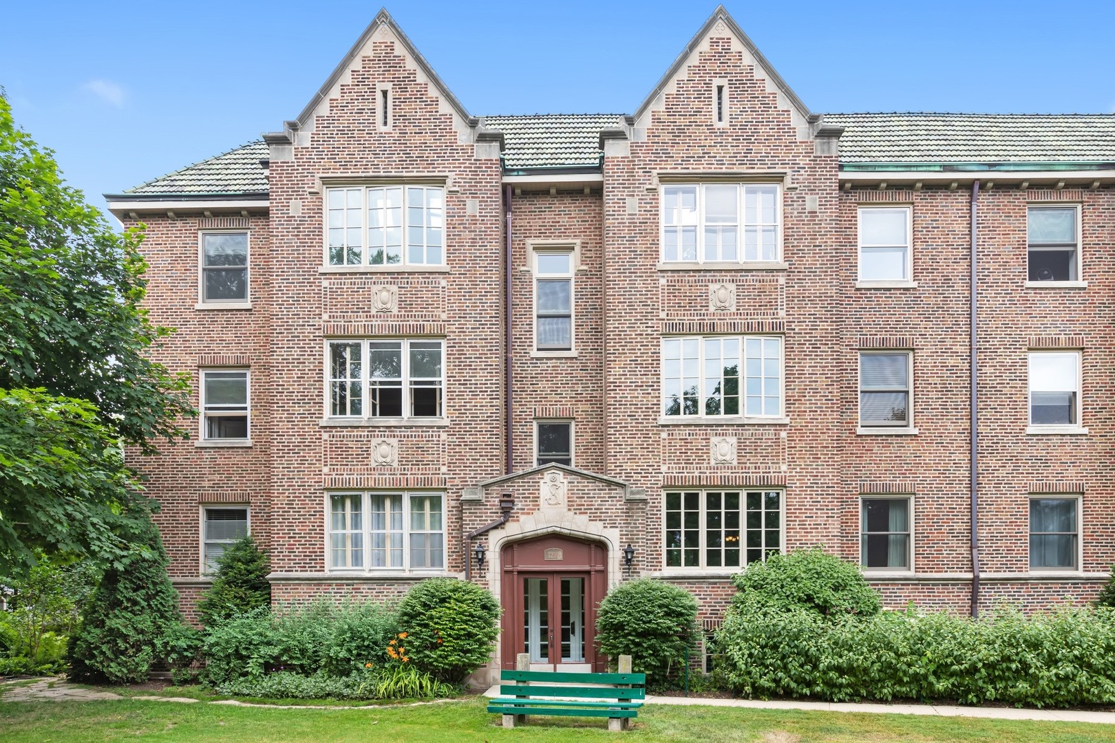 1st image of 1210 Central St #1N, Evanston, IL 60201 | MLS# 10955453