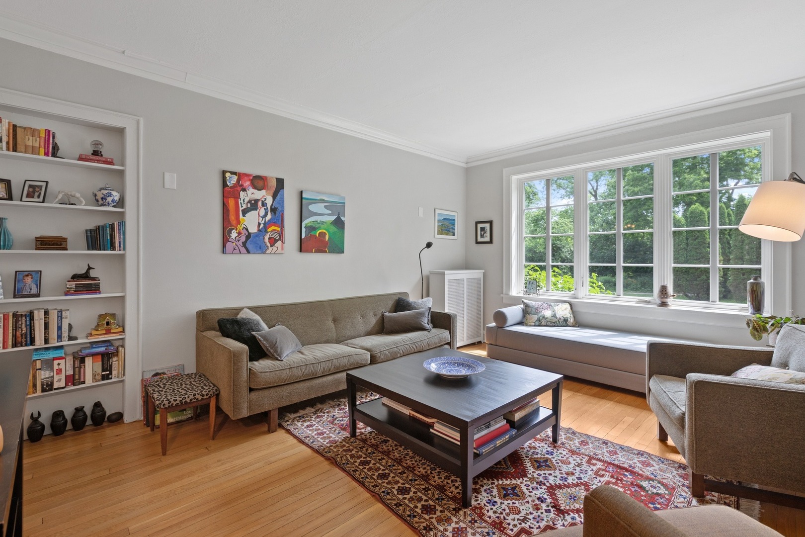 4th image of 1210 Central St #1N, Evanston, IL 60201 | MLS# 10955453