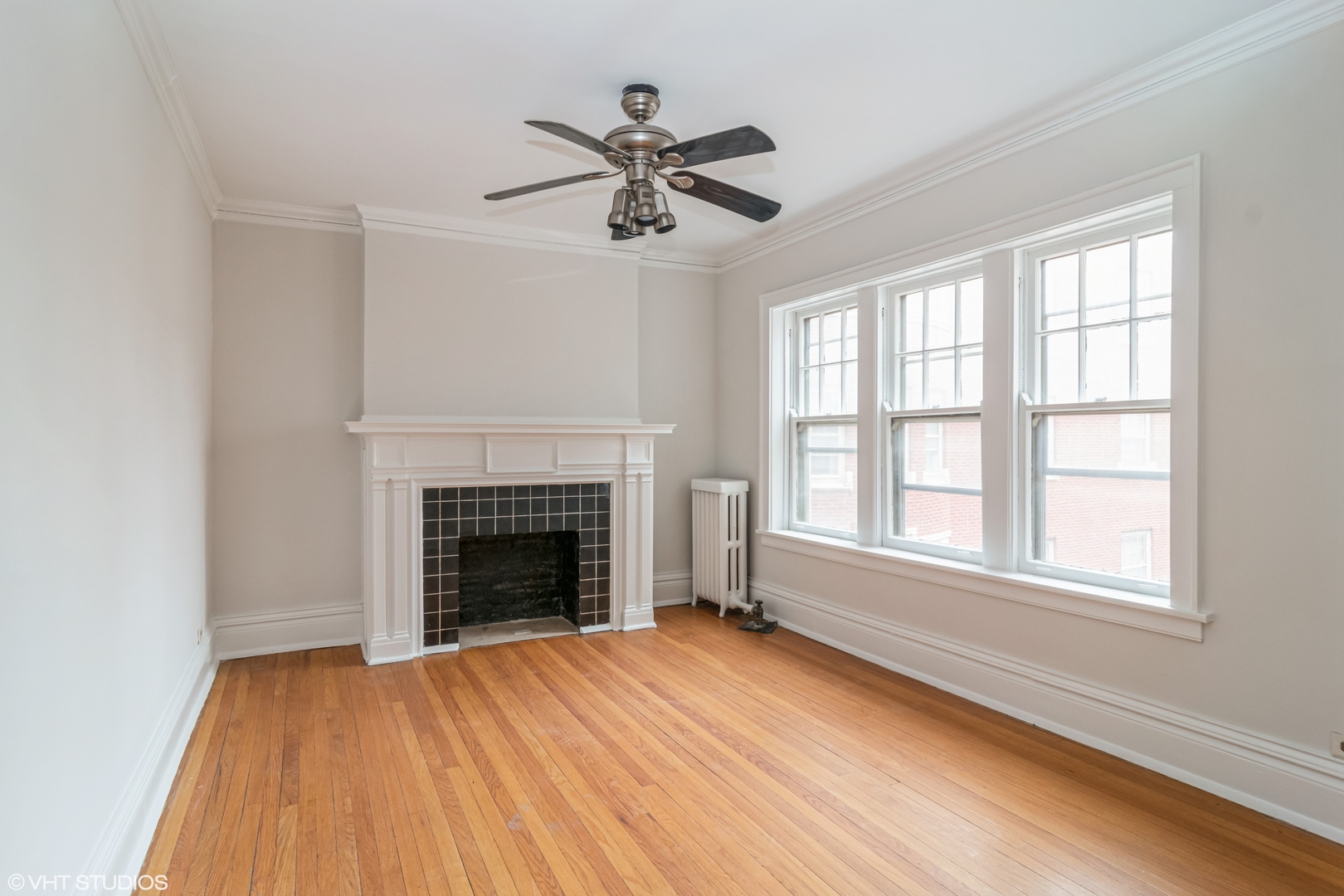 Homes for sale in Oak Park, IL | 214 N Oak Park Ave #2CC, Oak Park, IL 60302 | MLS# 10959468