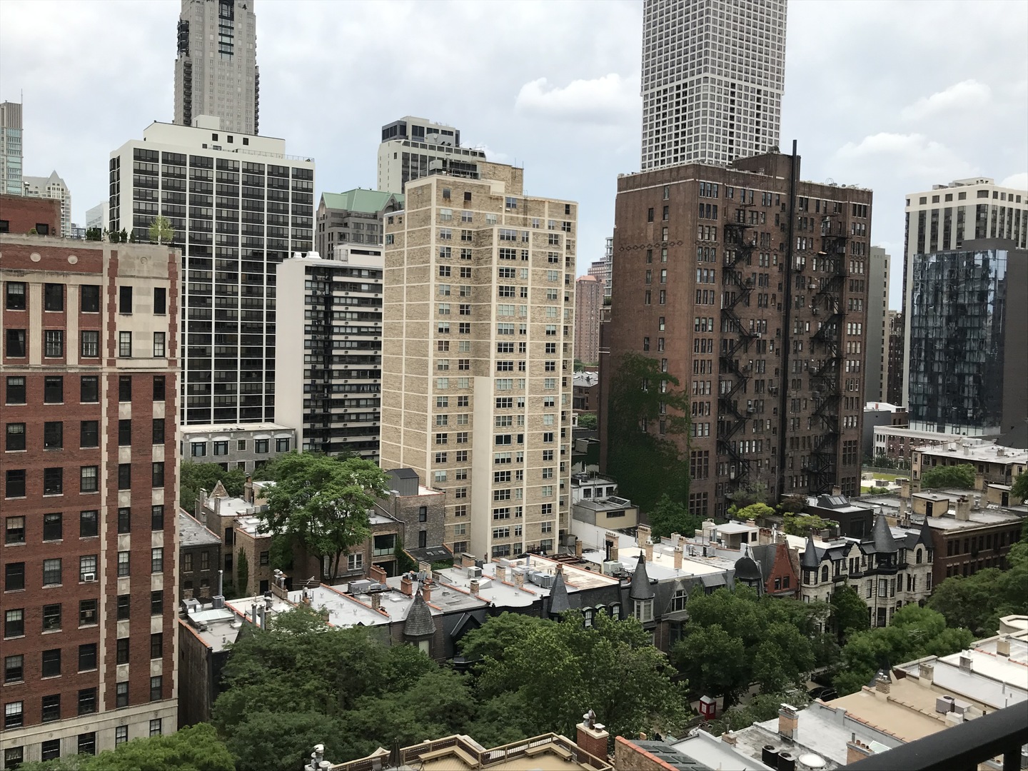 5th image of 71 E Division St #1502, Chicago, IL 60610 | MLS# 10971818