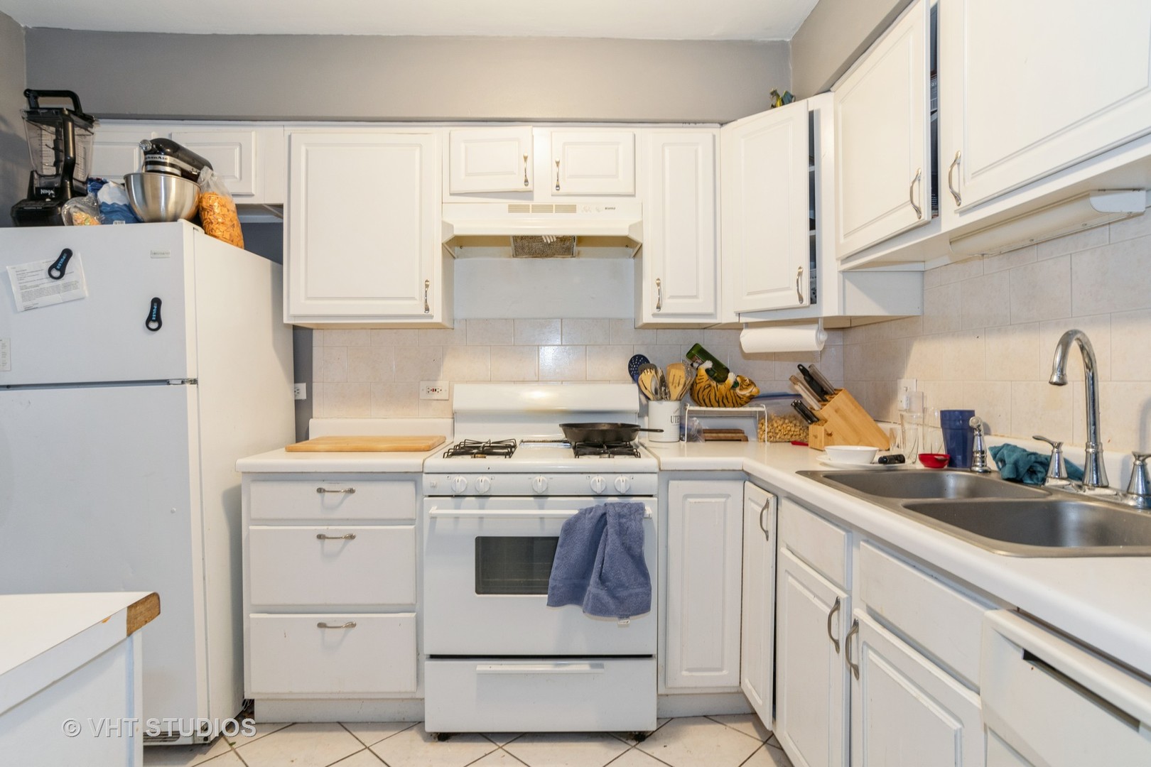 4th image of 126 S La Londe Ave #3D, Addison, IL 60101 | MLS# 10995030