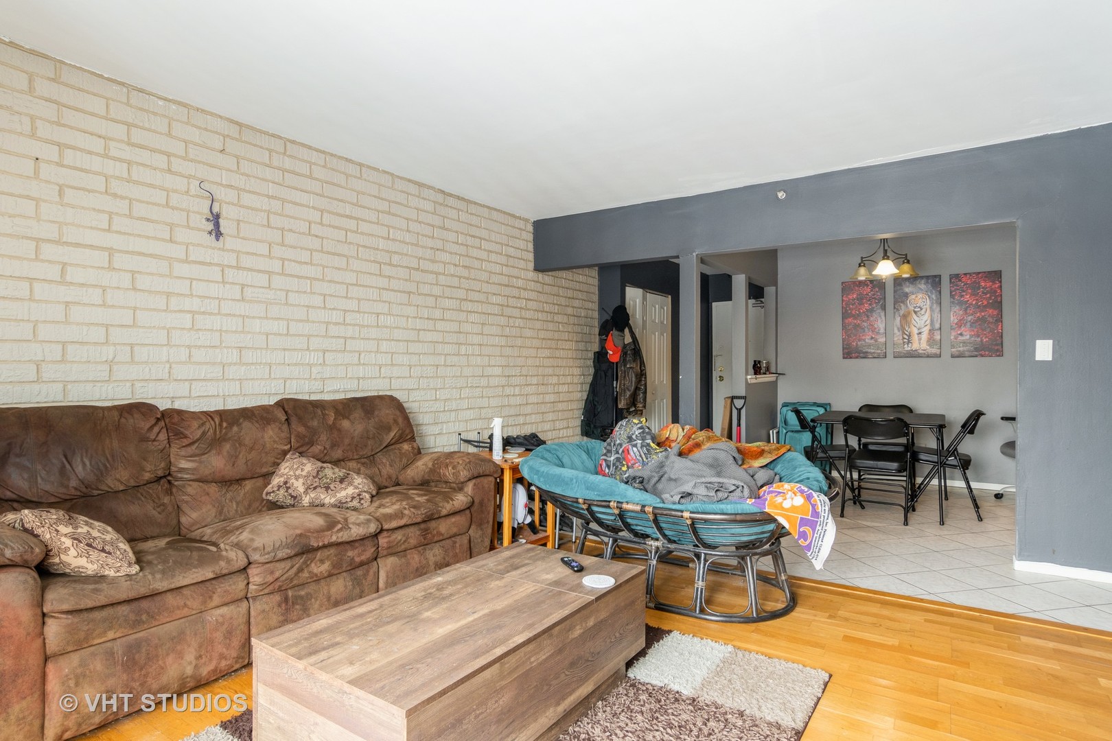 3rd image of 126 S La Londe Ave #3D, Addison, IL 60101 | MLS# 10995030