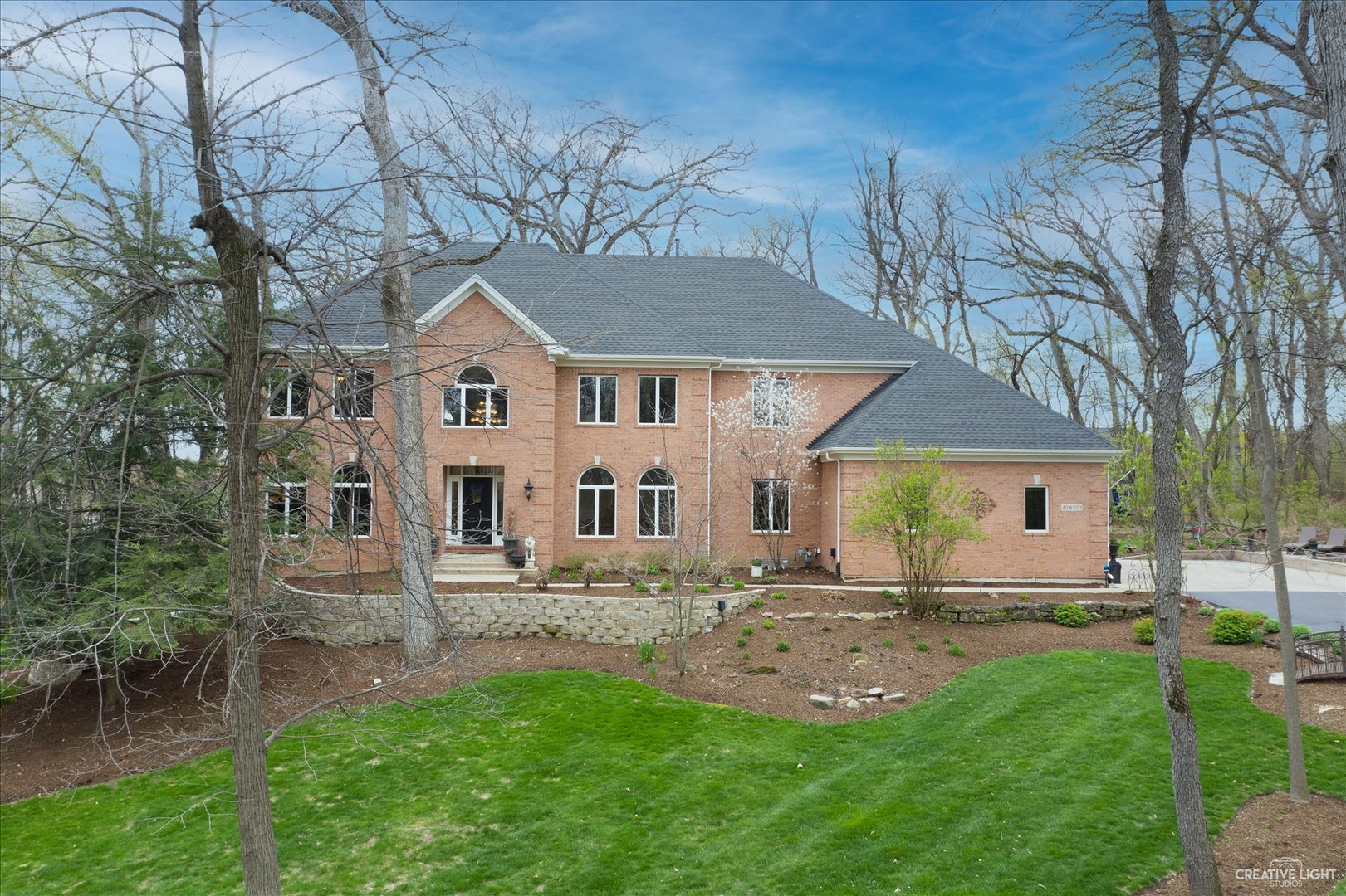 3rd image of 40W913 Trotter Ln, Saint Charles, IL 60175 | MLS# 11060715