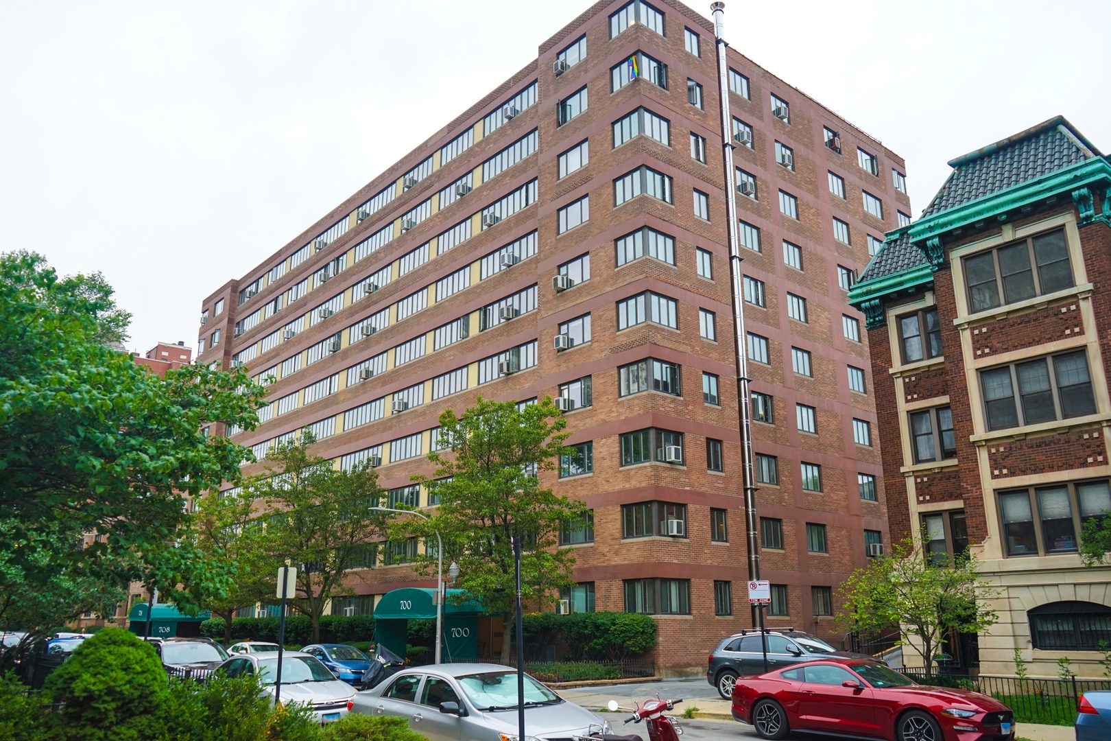 1st image of 700 W Bittersweet Pl #604, Chicago, IL 60613 | MLS# 11066991