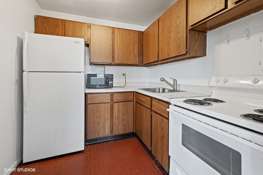 5th image of 700 W Bittersweet Pl #910, Chicago, IL 60613 | MLS# 11144316