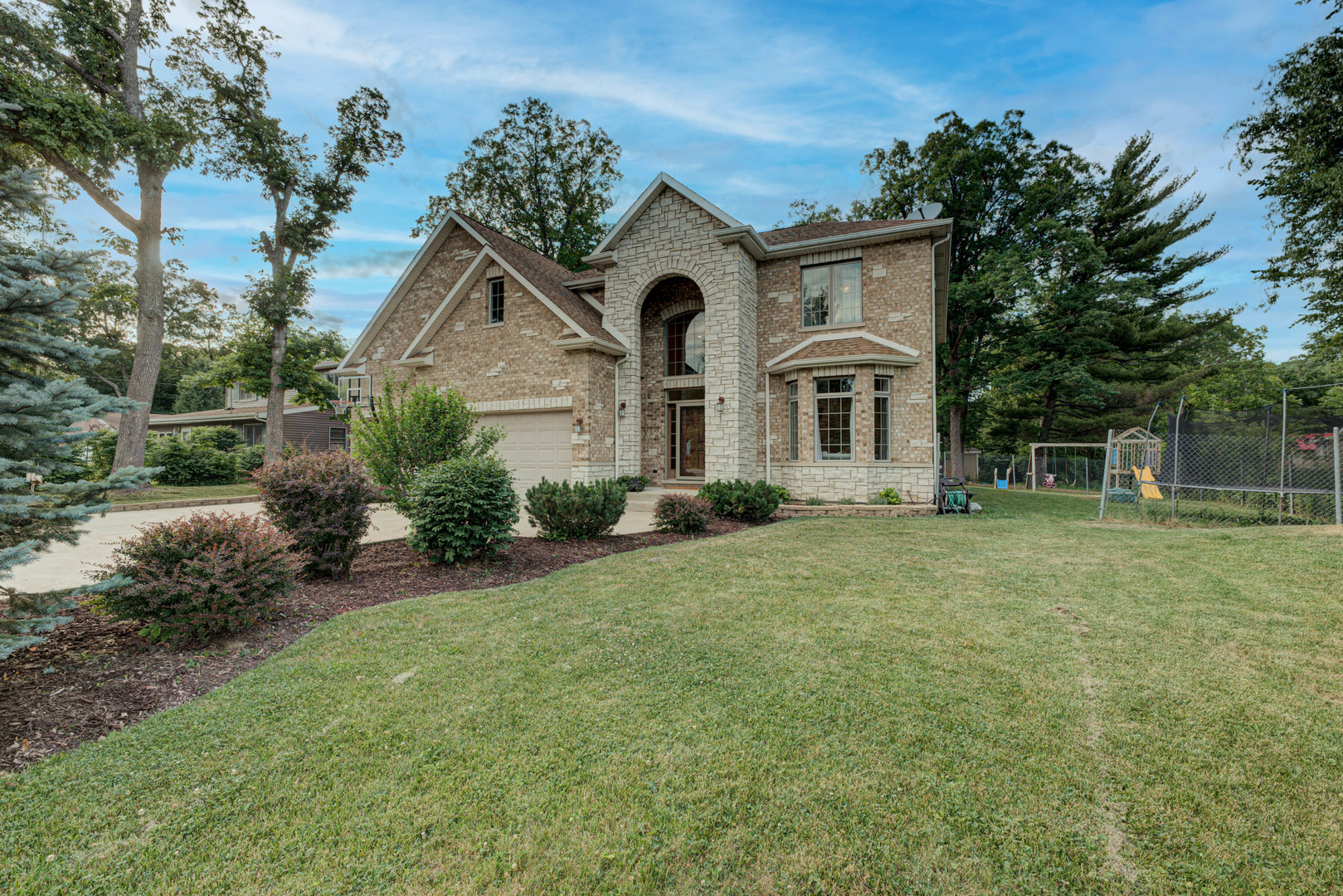 1st image of 34W624 Courier Ave, Saint Charles, IL 60174 | MLS# 11155137