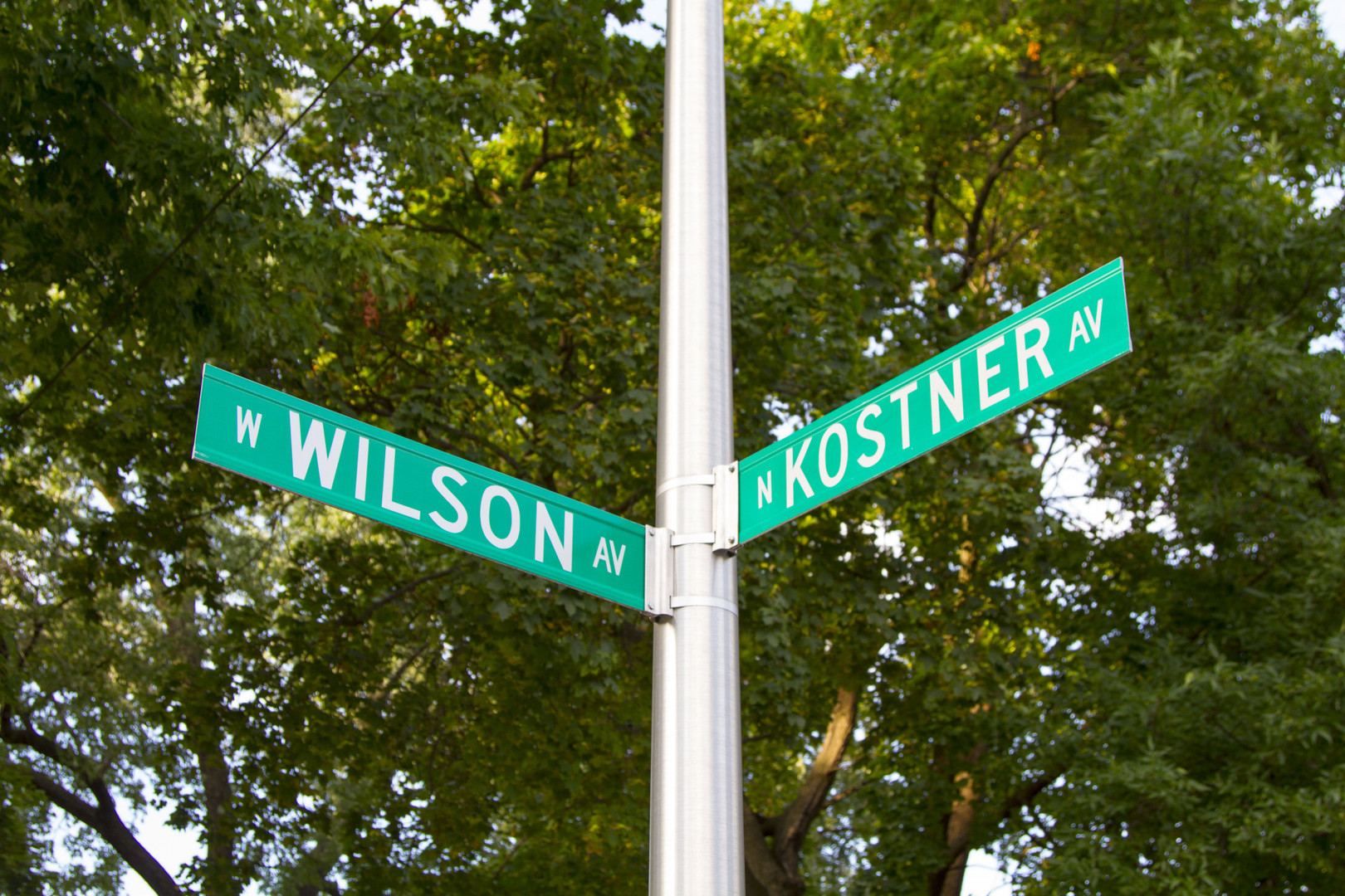 Homes for sale in Chicago, IL | 4400 W Wilson Ave, Chicago, IL 60630 | MLS# 11203477