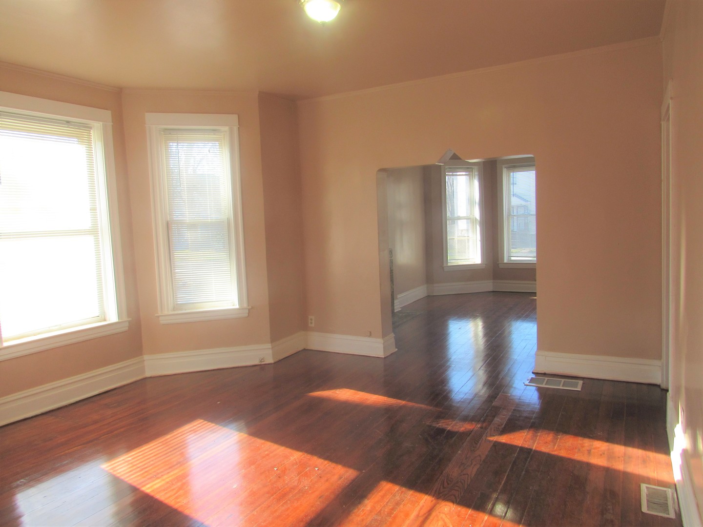 Homes for sale in Chicago, IL | 11825 S State St, Chicago, IL 60628 | MLS# 11239950