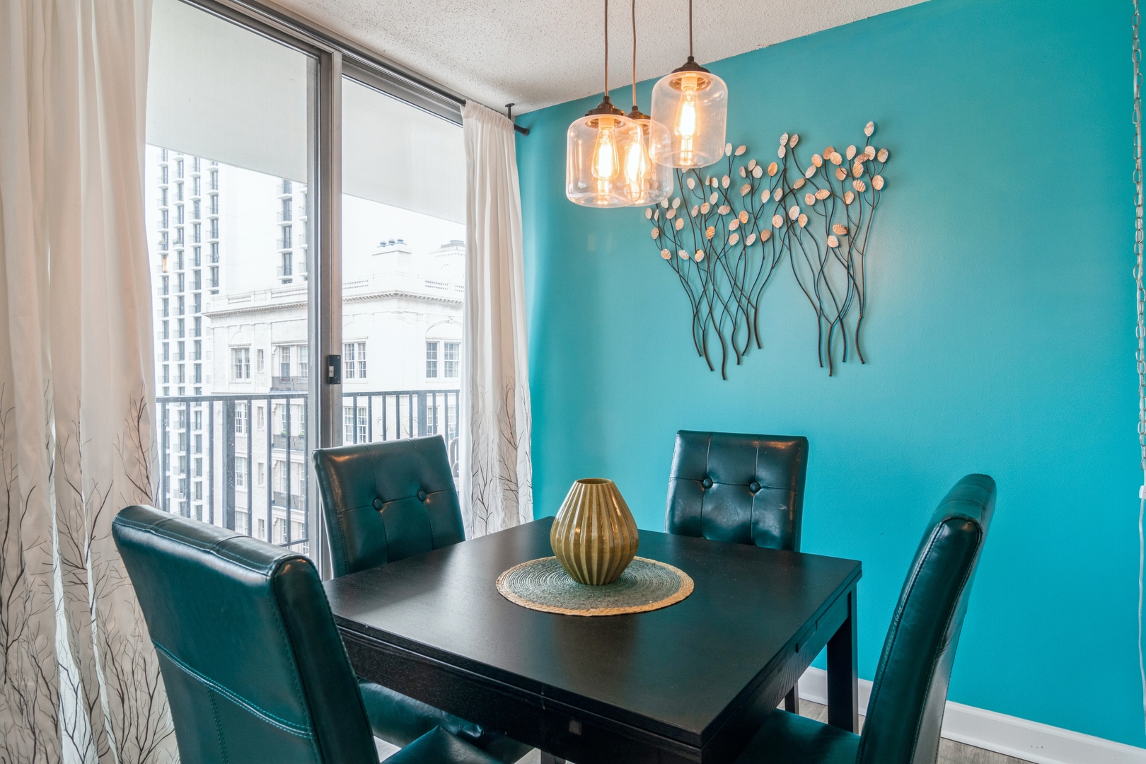 4th image of 71 E Division St #1603, Chicago, IL 60610 | MLS# 11314585