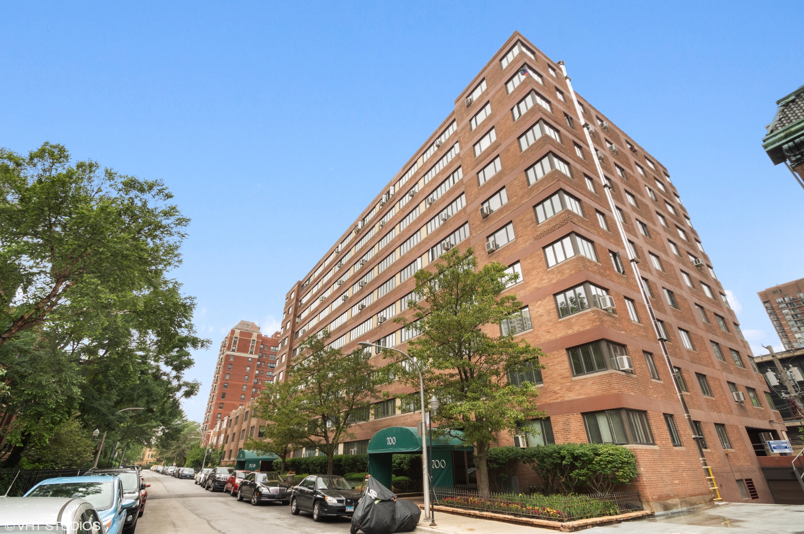 1st image of 700 W Bittersweet Pl #507, Chicago, IL 60613 | MLS# 11463787