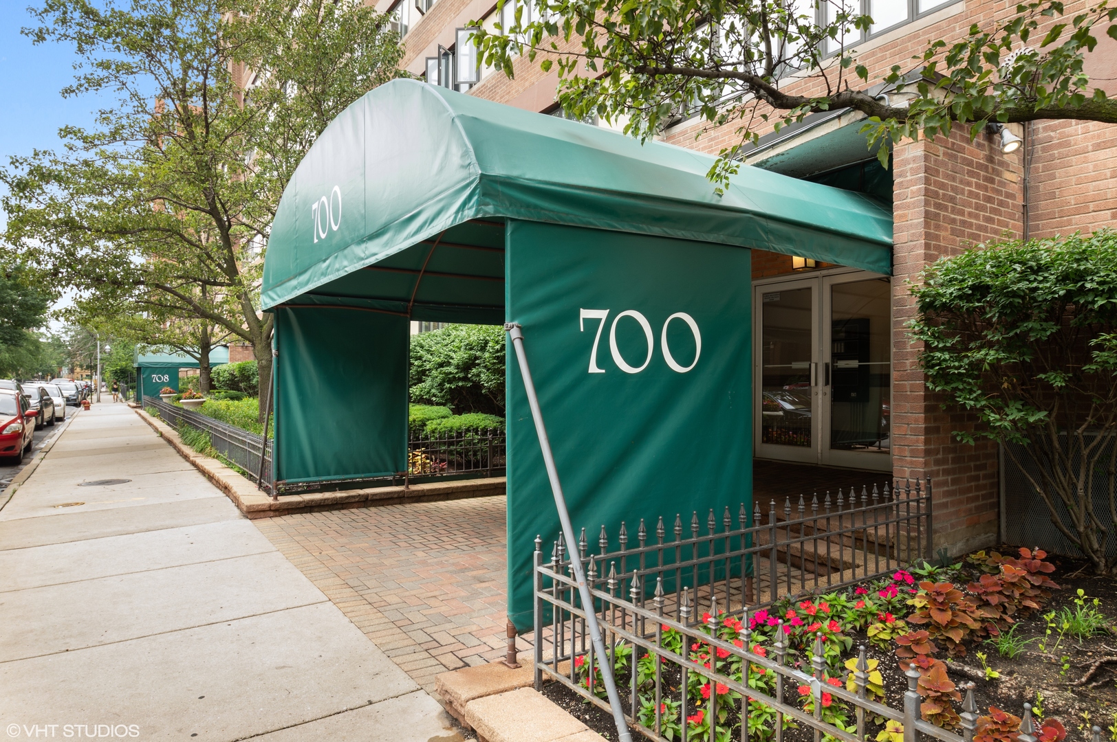 4th image of 700 W Bittersweet Pl #507, Chicago, IL 60613 | MLS# 11463787