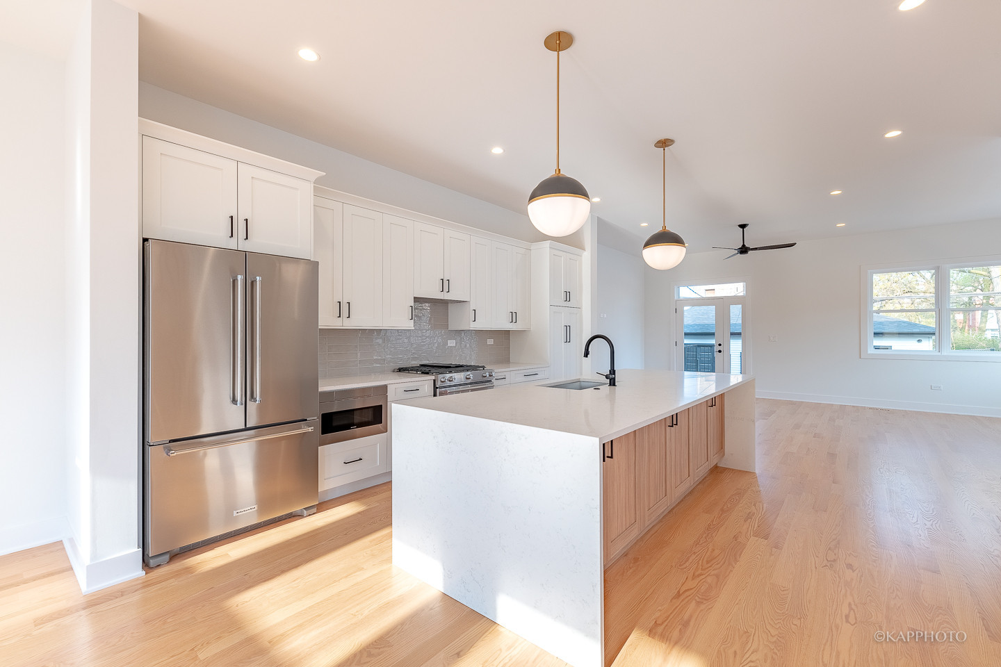 Homes for sale in Chicago, IL | 3330 S Prairie Ave, Chicago, IL 60616 | MLS# 11473860