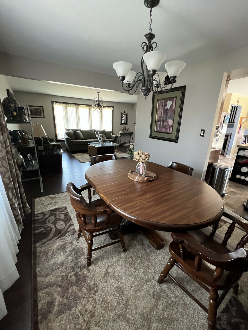 Homes for sale in Homer Glen, IL | 13065 W Pin Oak Dr, Homer Glen, IL 60491 | MLS# 11474606