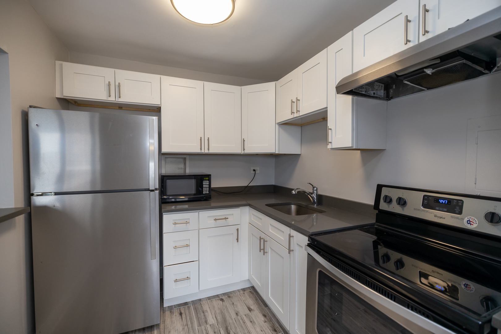 4th image of 700 W Bittersweet Pl #709, Chicago, IL 60613 | MLS# 11480027