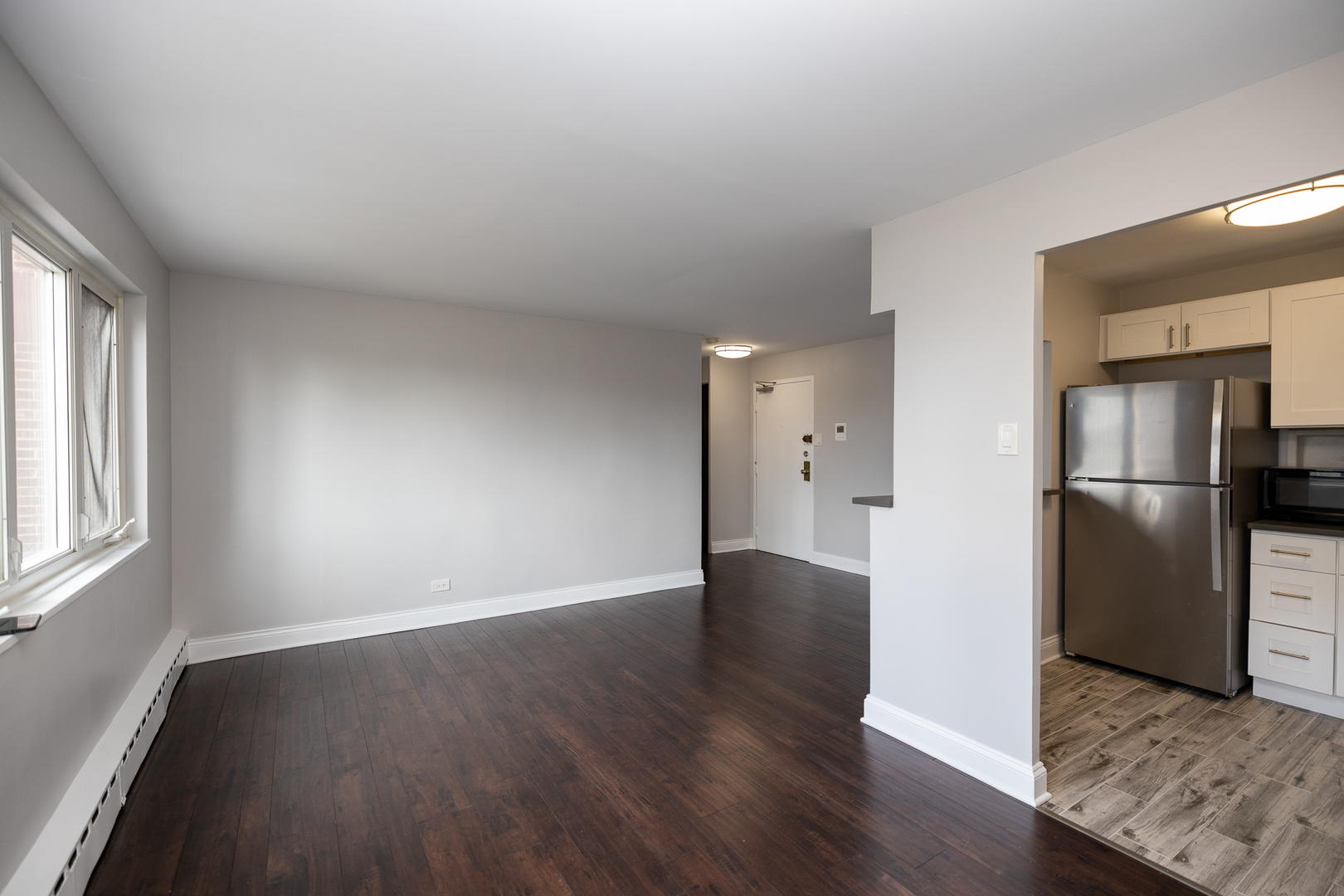 2nd image of 700 W Bittersweet Pl #709, Chicago, IL 60613 | MLS# 11480027