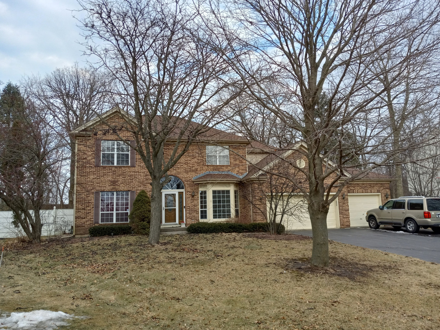 Homes for sale in Wauconda, IL | 546 Meadowview Dr, Wauconda, IL 60084 | MLS# 11629618