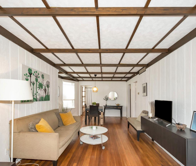 Homes for sale in Chicago, IL | 3728 N Saint Louis Ave, Chicago, IL 60618 | MLS# 11688237