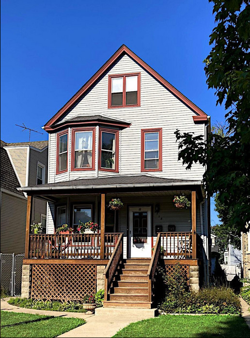 Homes for sale in Chicago, IL | 3728 N Saint Louis Ave, Chicago, IL 60618 | MLS# 11688237