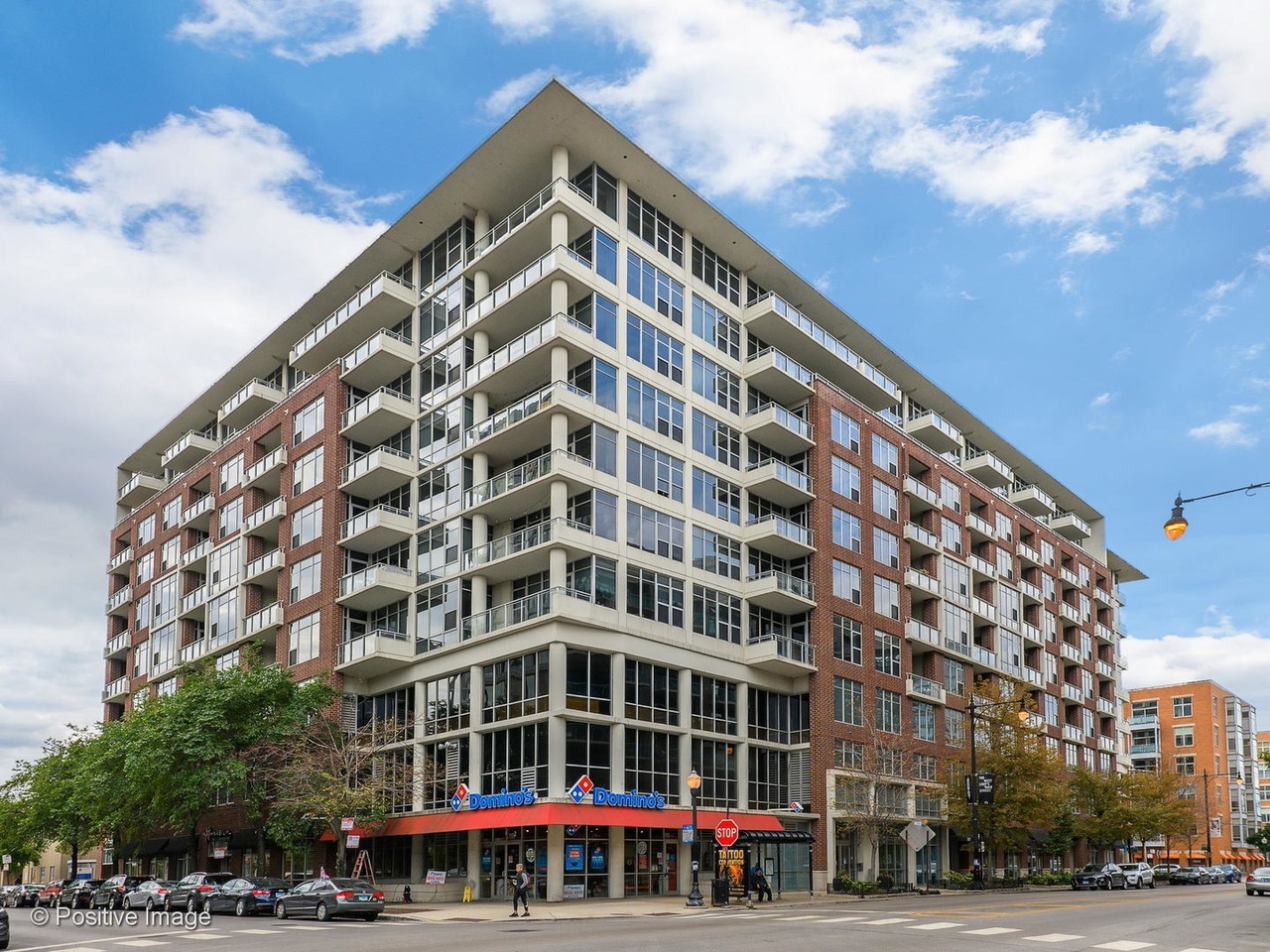 Homes for sale in Chicago, IL | 901 W Madison St #907, Chicago, IL 60607 | MLS# 11707348