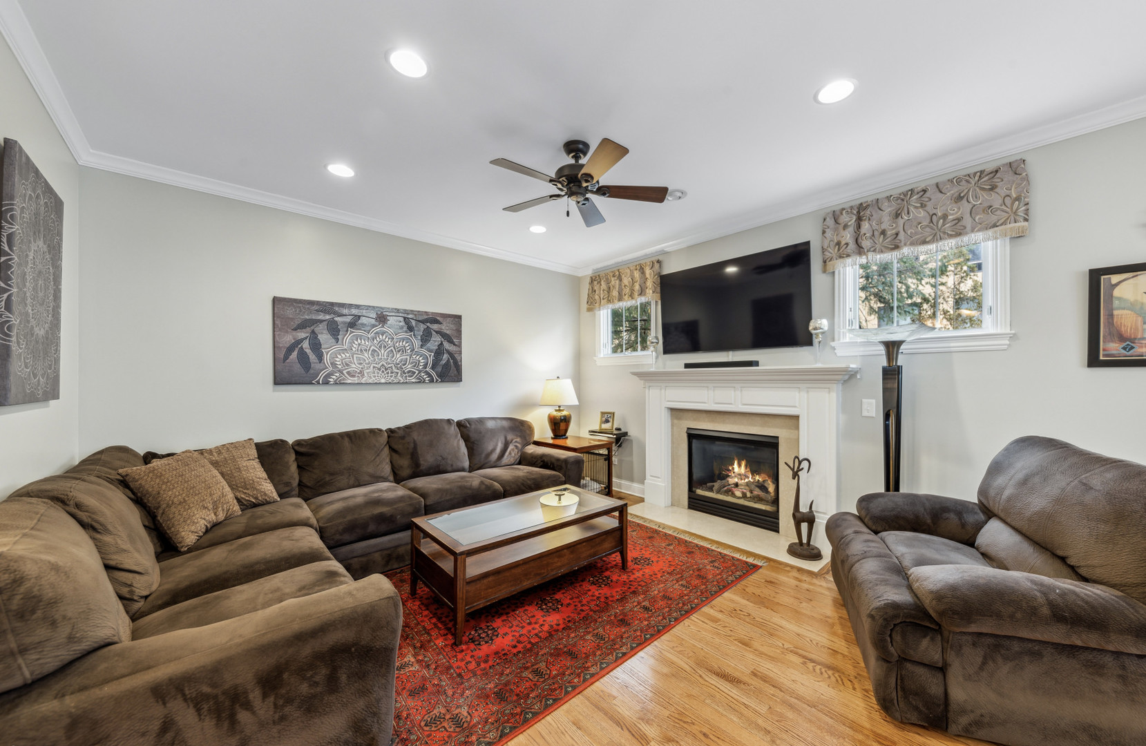 Homes for sale in Libertyville, IL | 220 E Church St, Libertyville, IL 60048 | MLS# 11721803